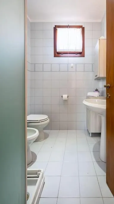 Апартаменты Comfort Flat Vicenza With Parking! Италия